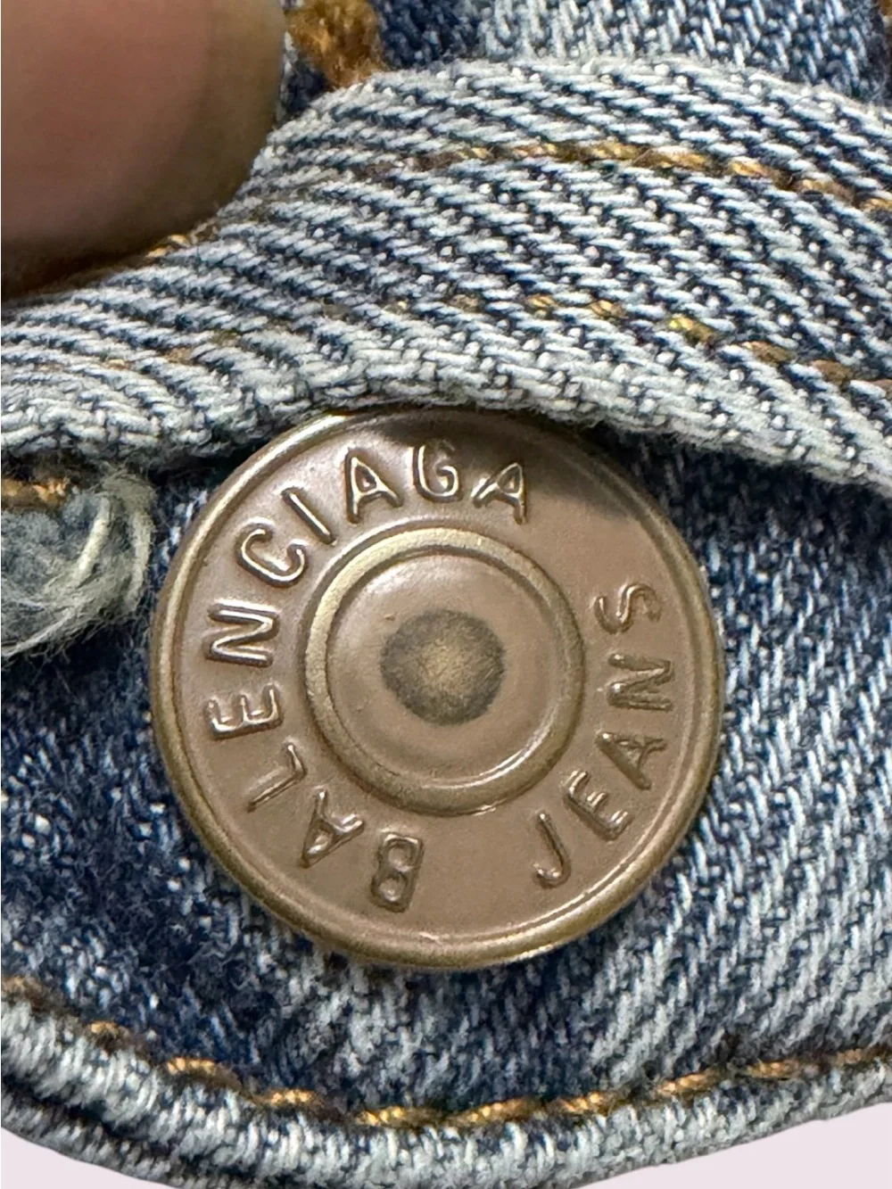 Balenciaga Super Destroyed Baggy Jeans Boxer Lining XS Light Wash - FW21